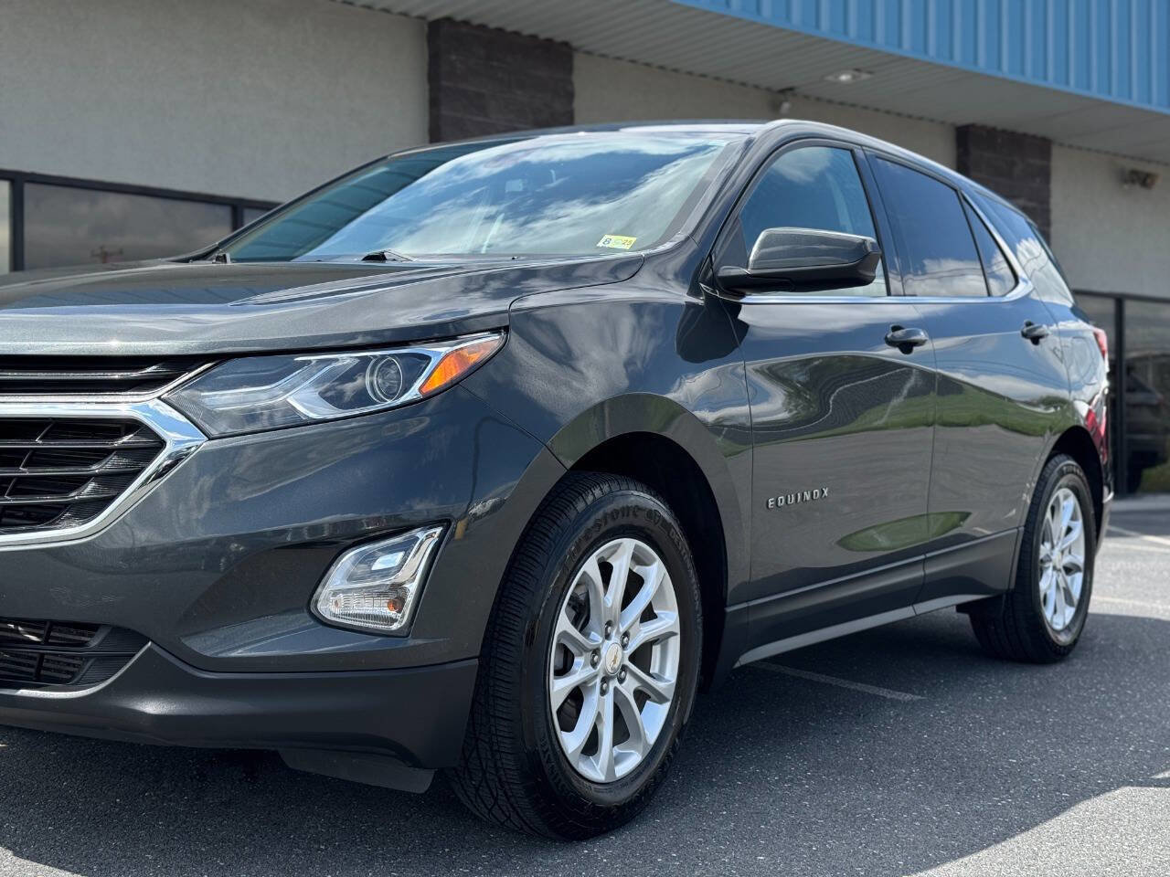 Used 2020 Chevrolet Equinox LT image 46