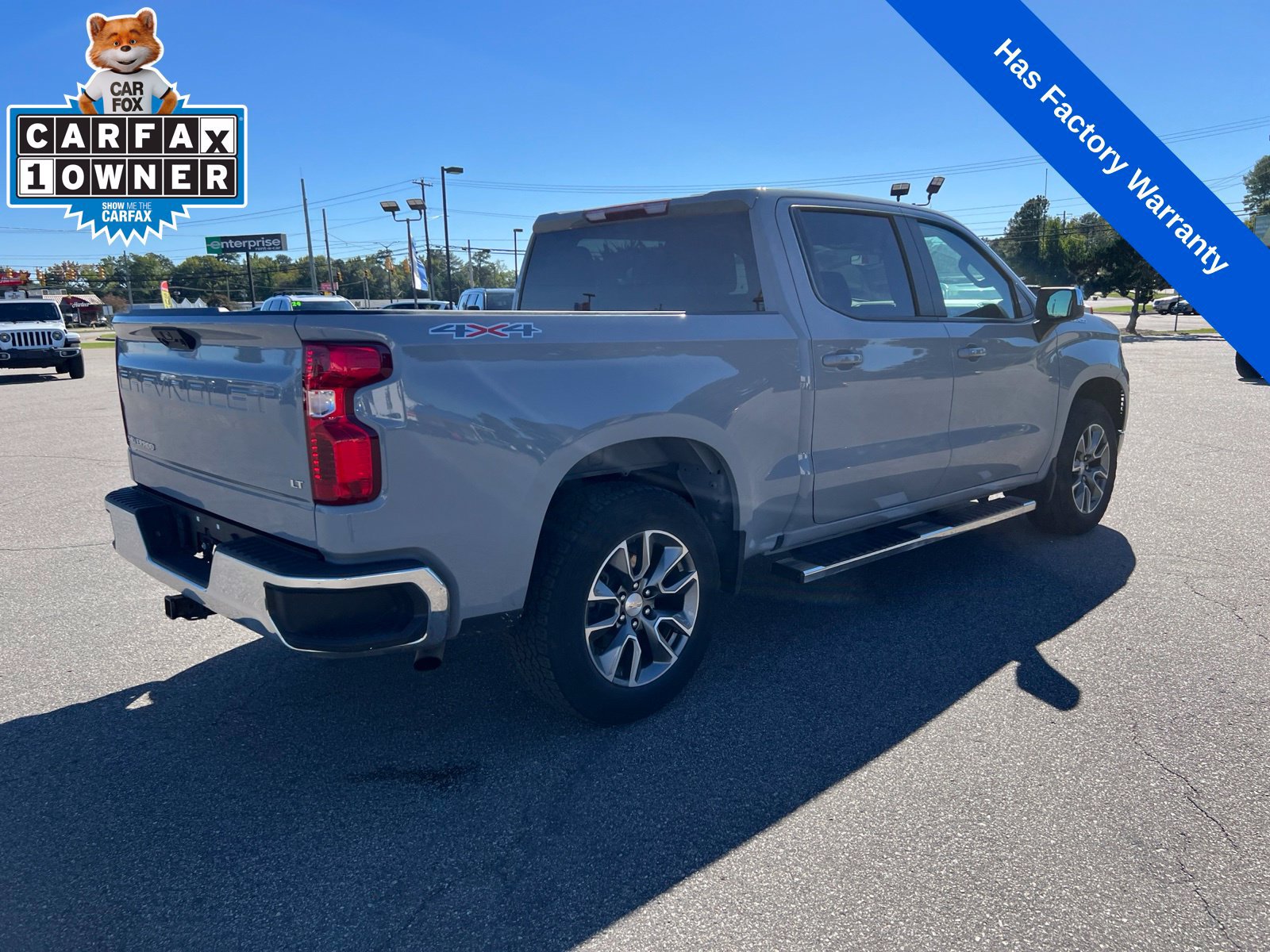 Used 2024 Chevrolet Silverado 1500 LT AWD/4WD image 5