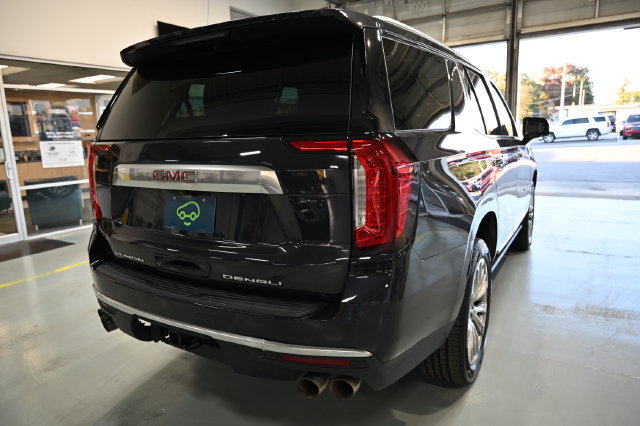 Used 2023 GMC Yukon Denali w/ LPO, Floor Liner Package AWD/4WD image 5