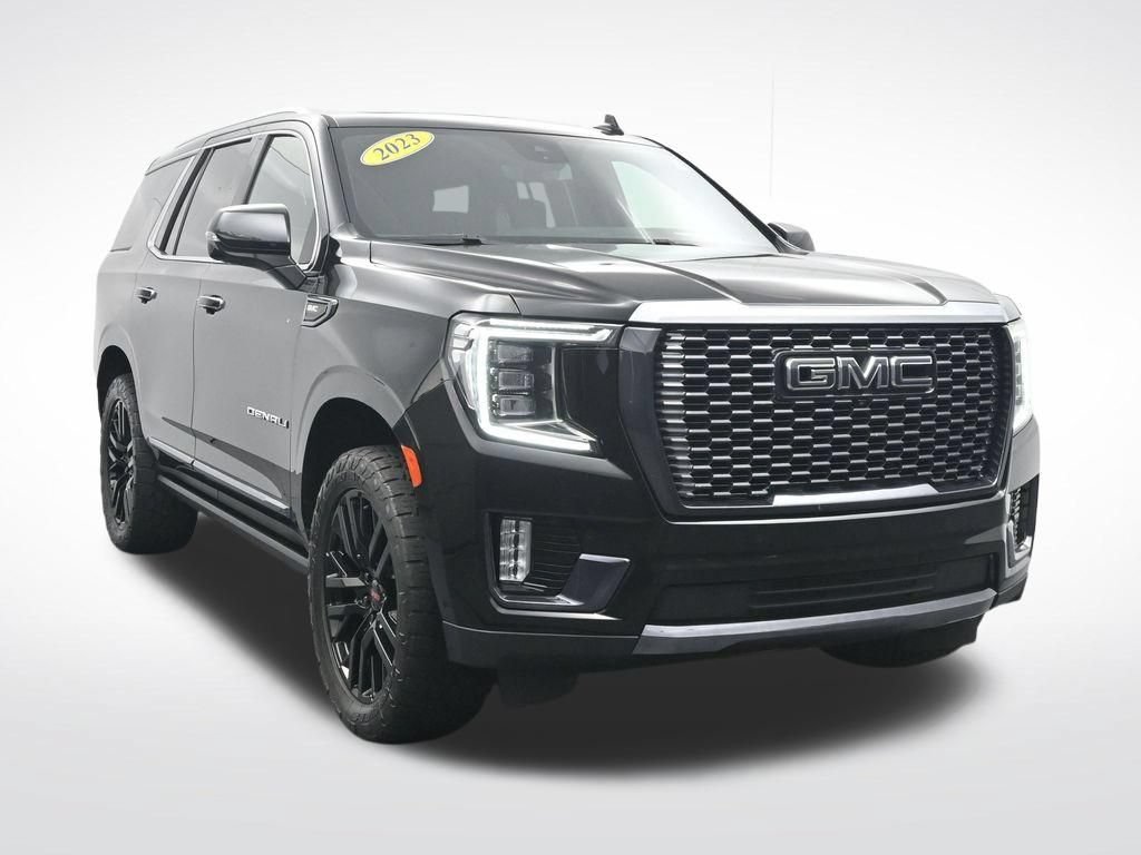 Used 2023 GMC Yukon Denali Ultimate AWD/4WD image 3