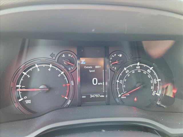 Used 2023 Toyota 4Runner SR5 Premium w/ Moonroof Package RWD image 20
