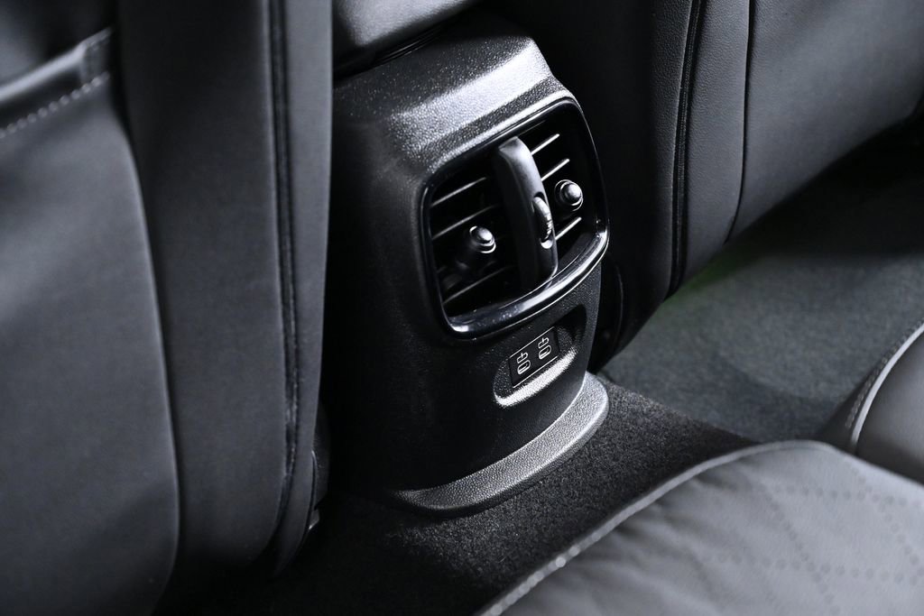 Certified 2023 MINI Cooper Clubman S AWD/4WD image 30
