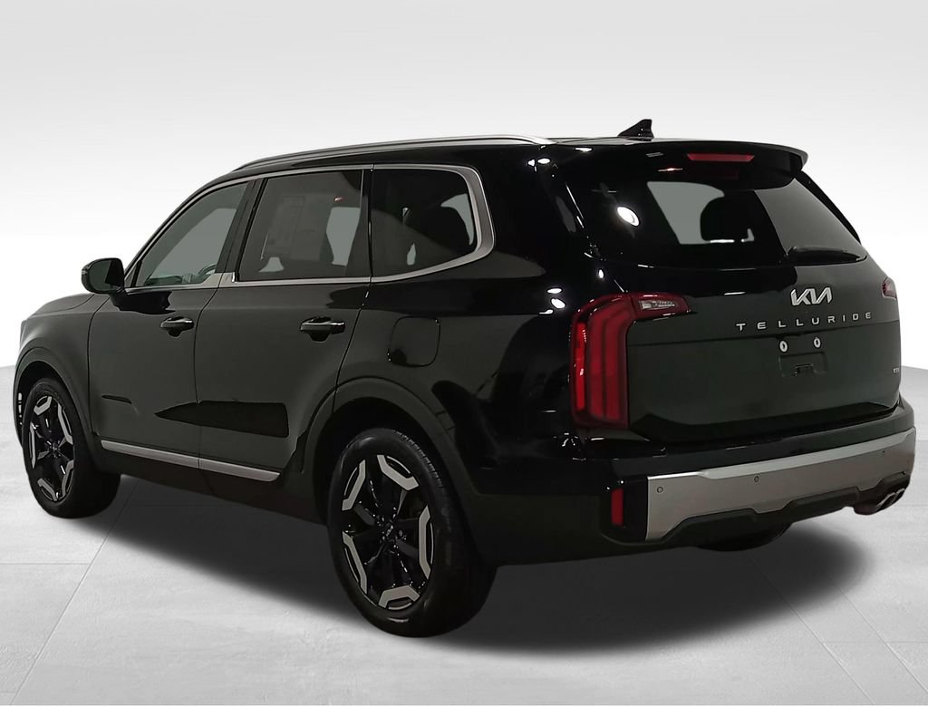 Used 2023 Kia Telluride S AWD/4WD image 7