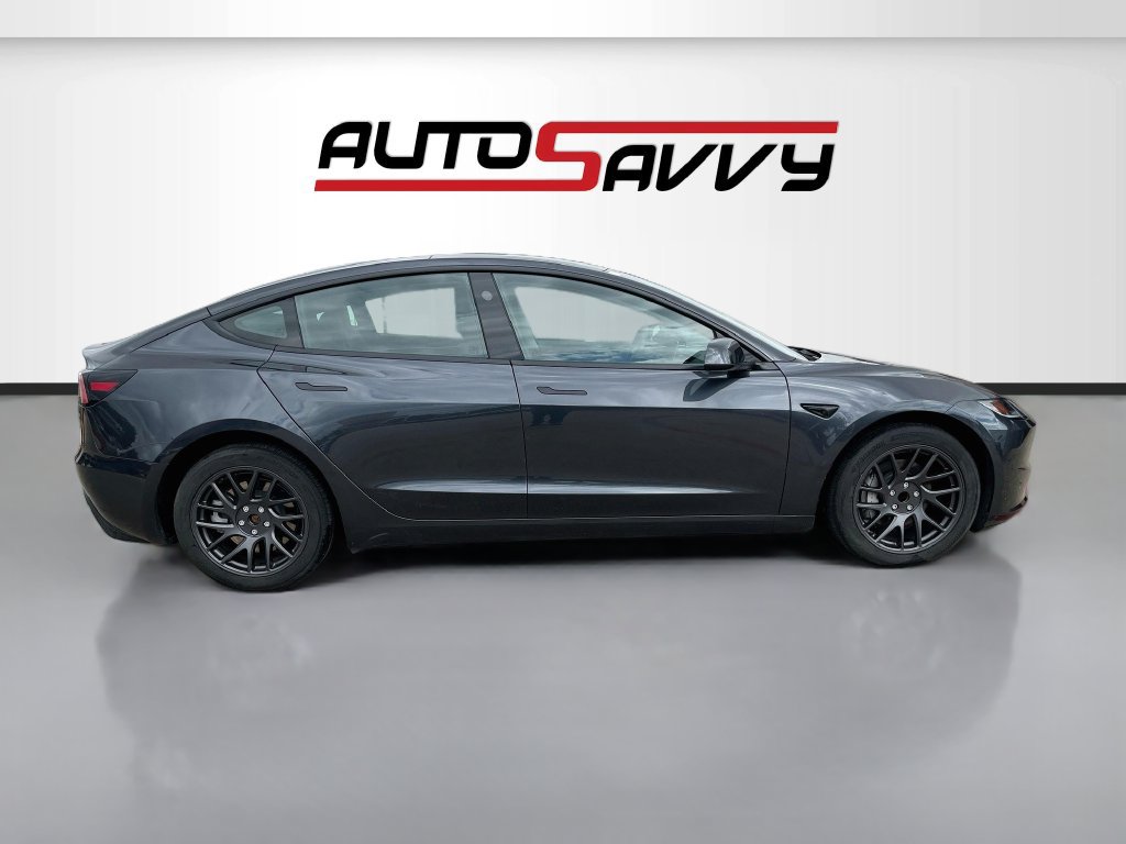 Used 2024 Tesla Model 3 Standard Range RWD image 8