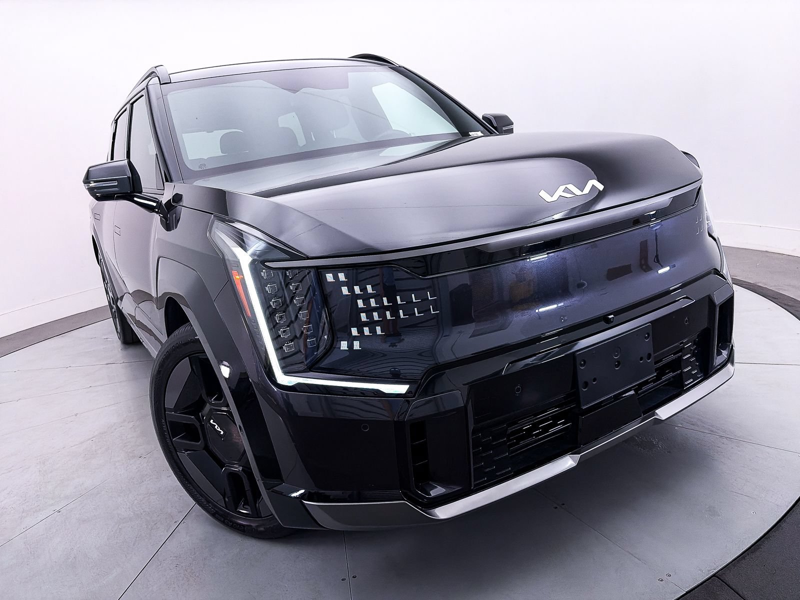 Used 2024 Kia EV9 GT-Line AWD/4WD image 9