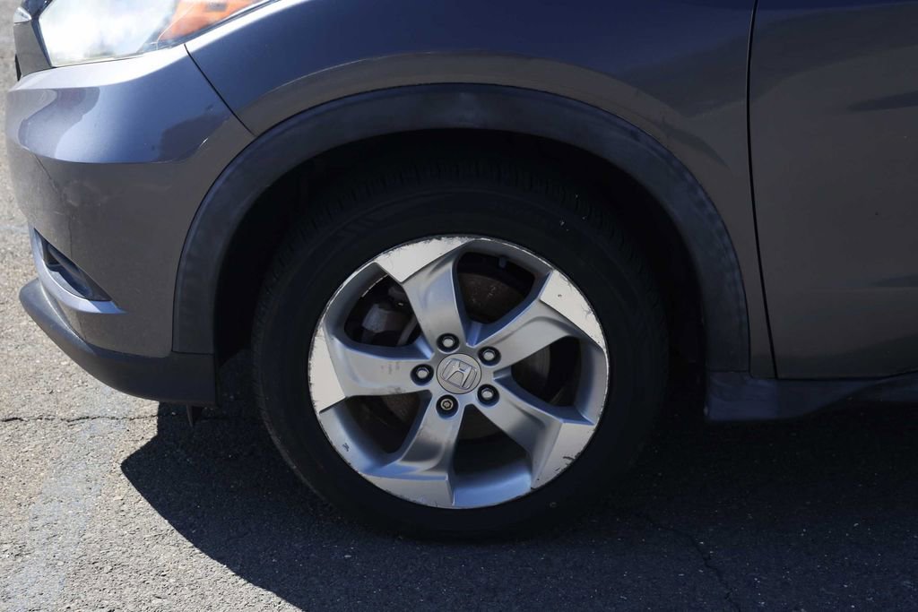Used 2017 Honda HR-V EX-L image 10