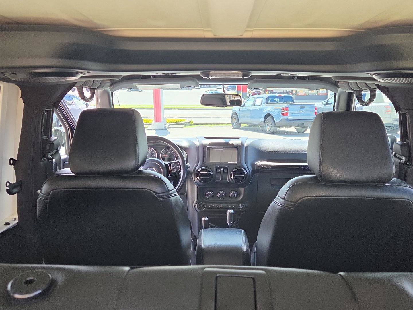 Used 2014 Jeep Wrangler Sahara AWD/4WD image 16