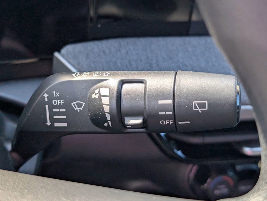 New 2026 Nissan Kicks SV image 23