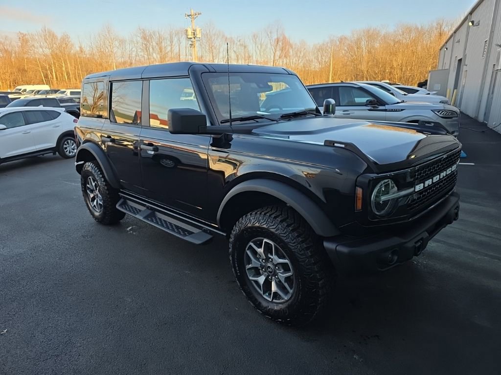 New 2025 Ford Bronco Badlands image 4