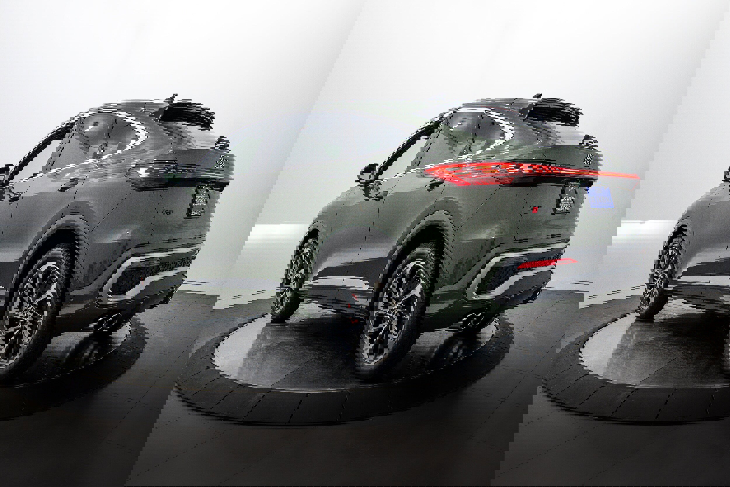 New 2025 Audi SQ5 Premium Plus image 5