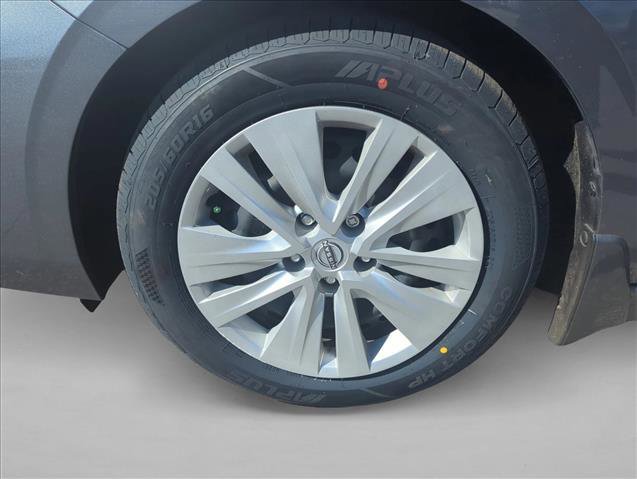 Certified 2024 Nissan Sentra S image 24