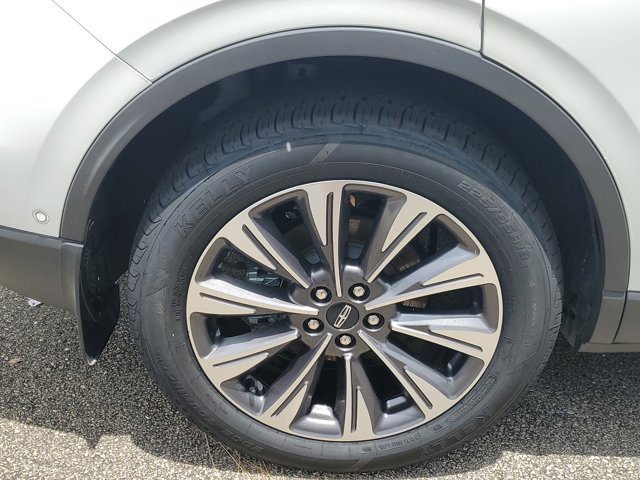 Used 2020 Lincoln Corsair Reserve w/ Equipment Group 201A image 9