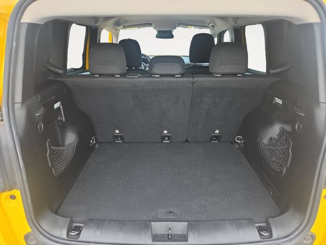 Used 2016 Jeep Renegade Trailhawk AWD/4WD image 32