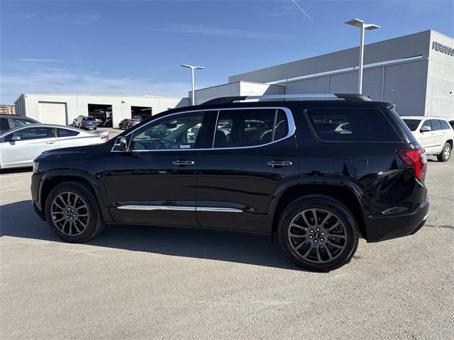 Certified 2023 GMC Acadia Denali w/ Black Diamond Edition image 7