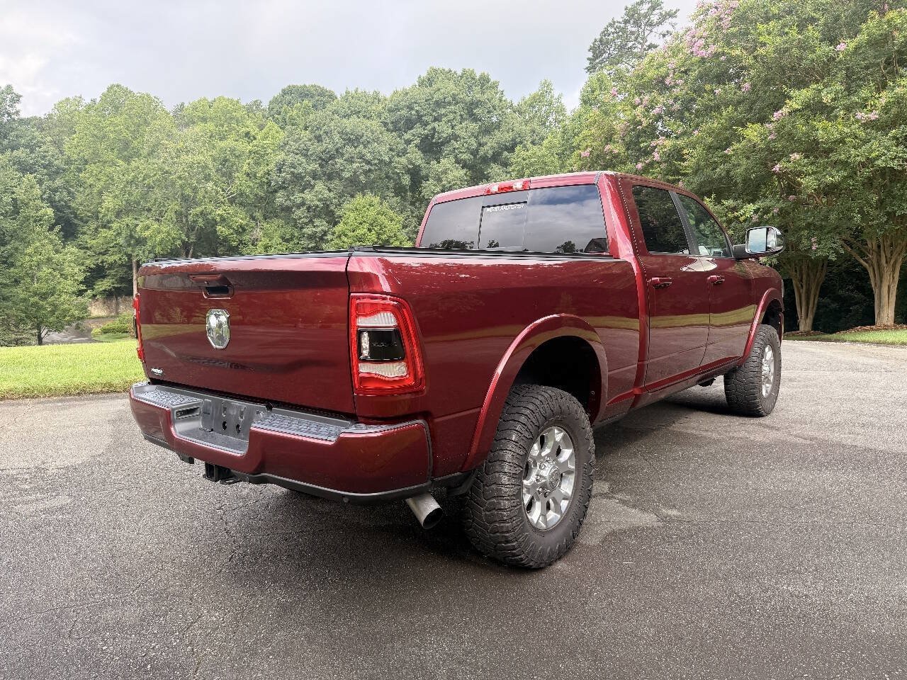 Used 2022 RAM 2500 Laramie AWD/4WD image 3