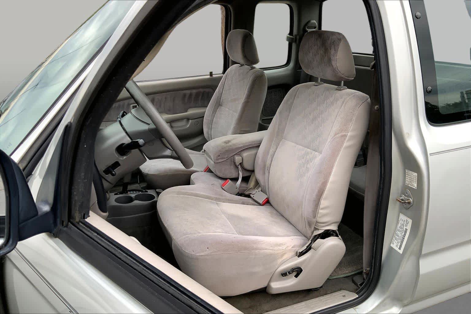 Used 2003 Toyota Tacoma PreRunner RWD image 5