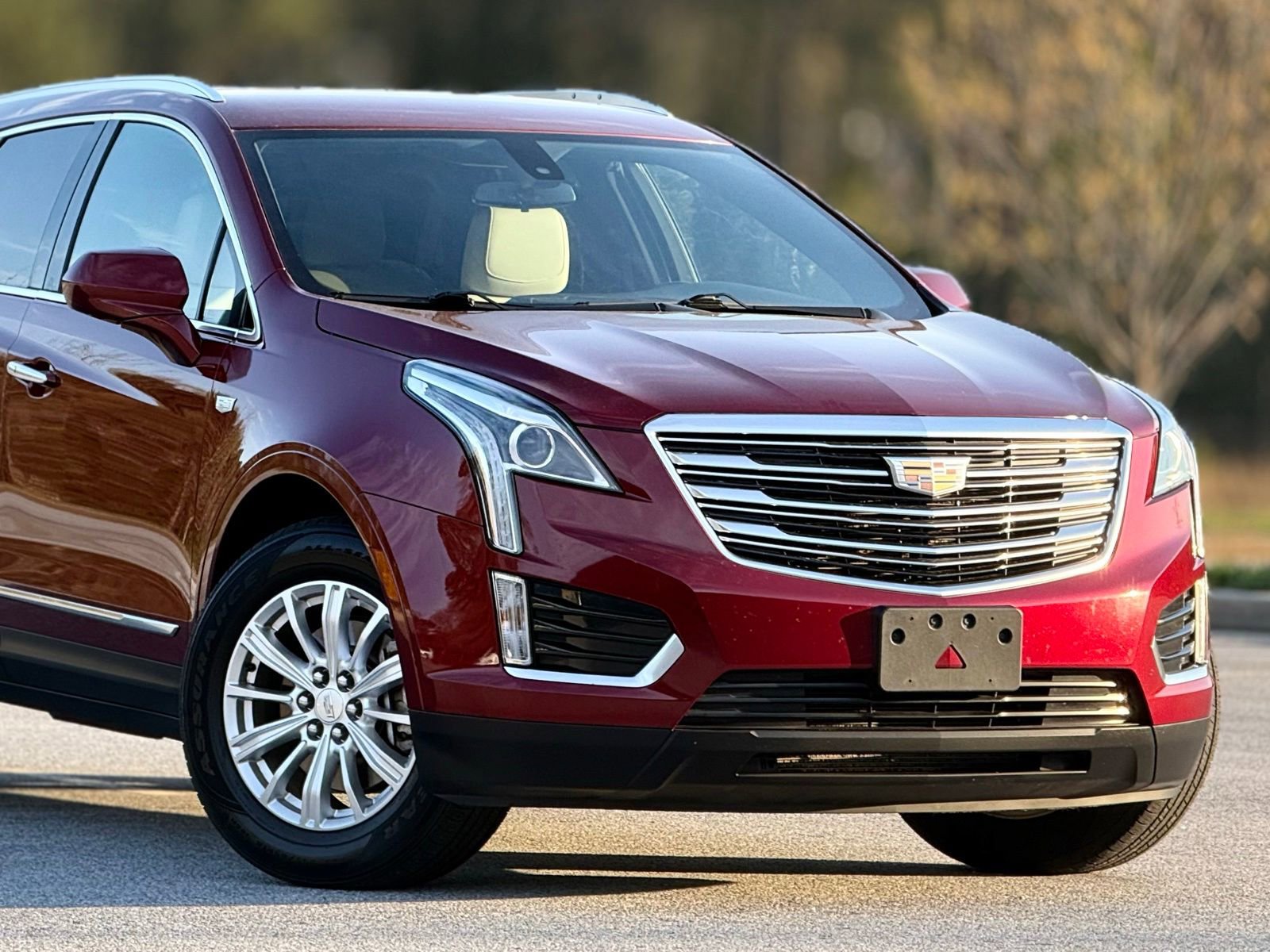 Used 2017 Cadillac XT5 FWD image 46