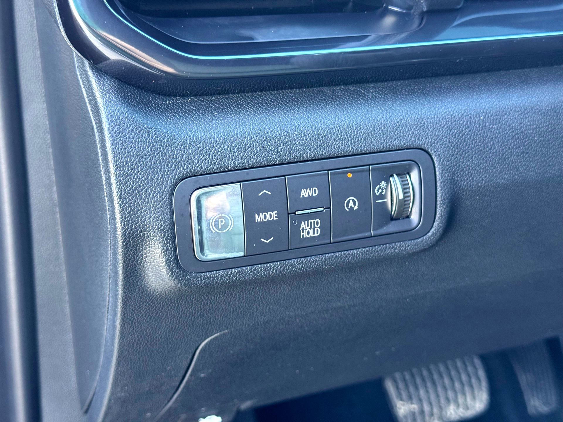 Used 2026 GMC Terrain AT4 w/ Convenience Package III image 15