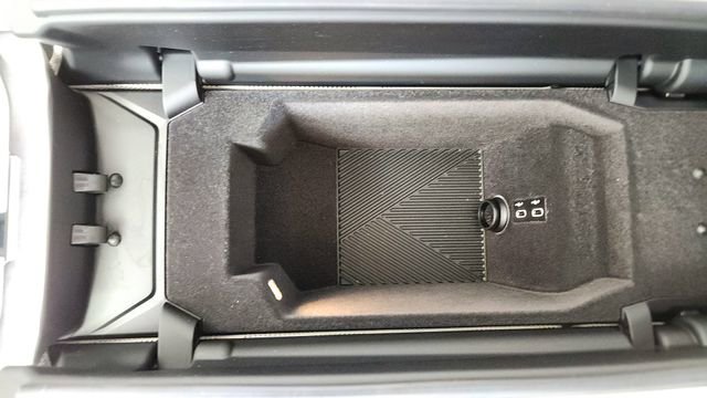 Used 2023 BMW i7 xDrive60 w/ Executive Package 2 image 52