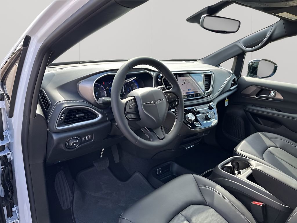 New 2026 Chrysler Pacifica Select w/ S Appearance Package FWD image 28