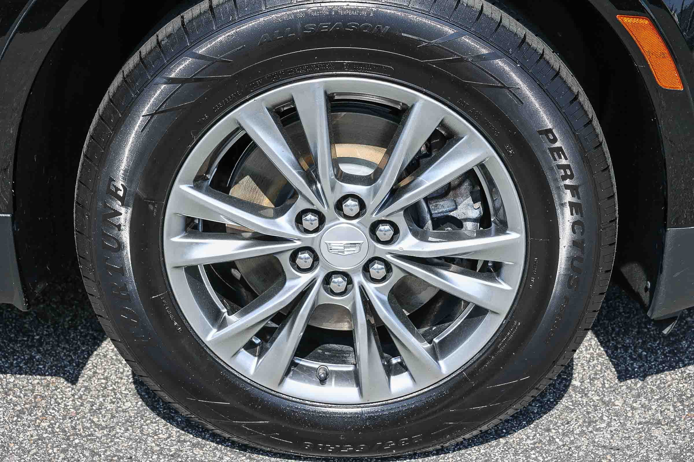 Used 2023 Cadillac XT5 Premium Luxury image 13