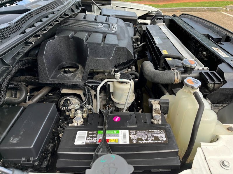 Used 2019 Nissan Titan SV image 29