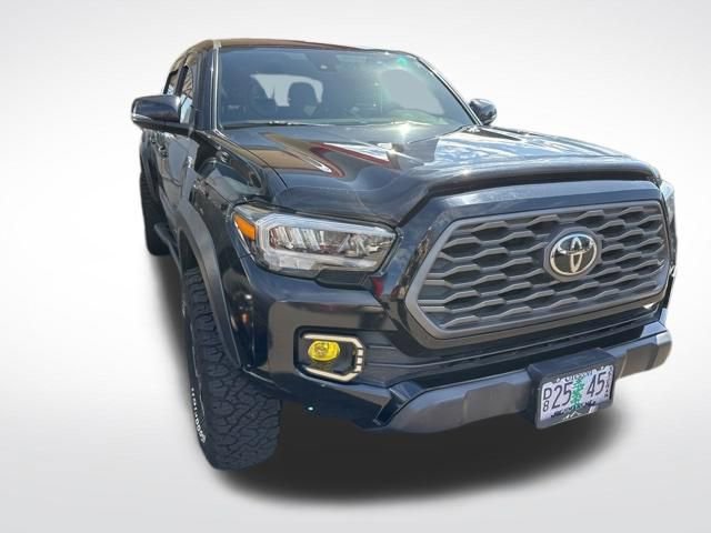 Used 2020 Toyota Tacoma TRD Off-Road image 9