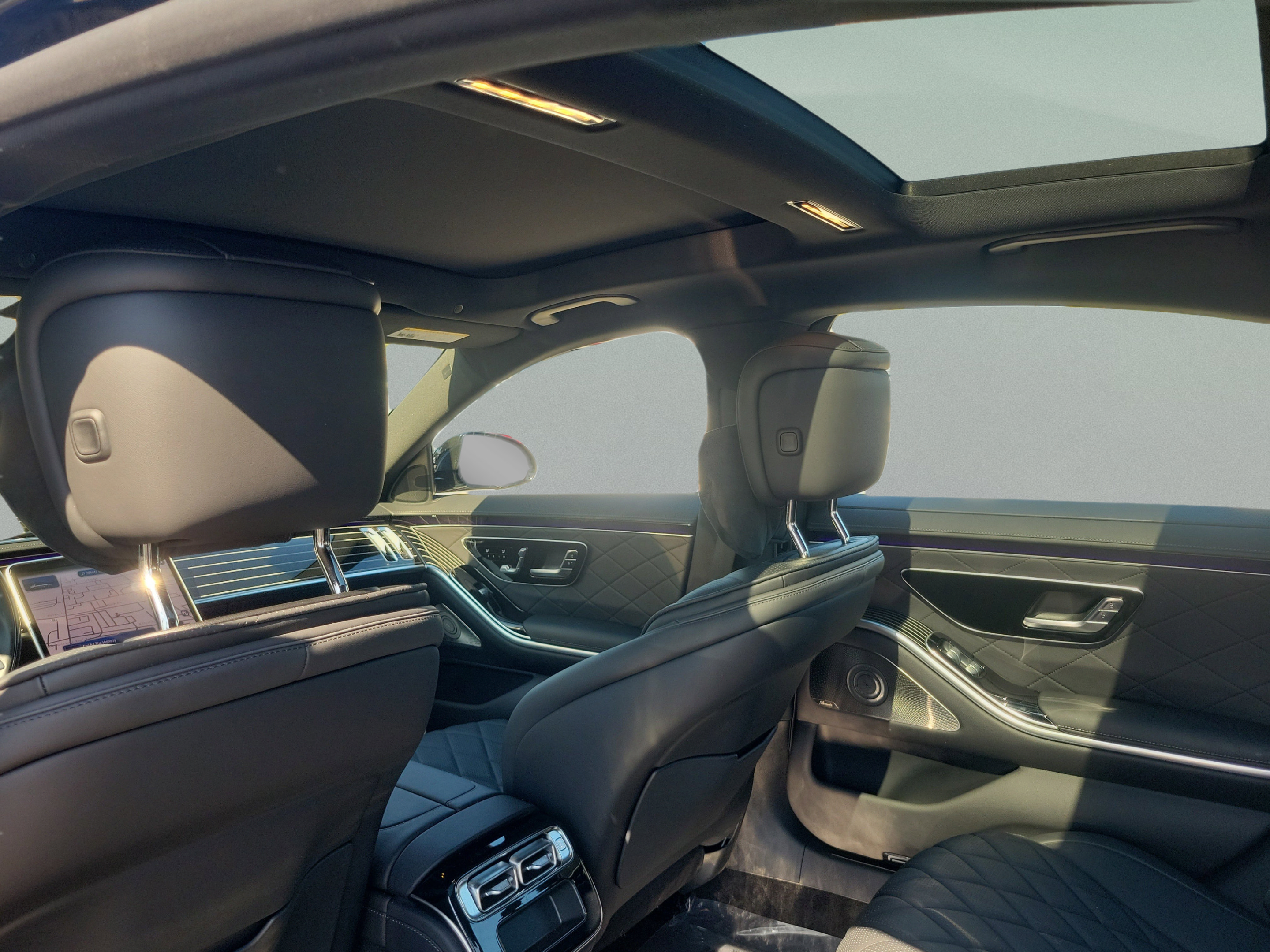 Certified 2025 Mercedes-Benz S 580 4MATIC Sedan image 12