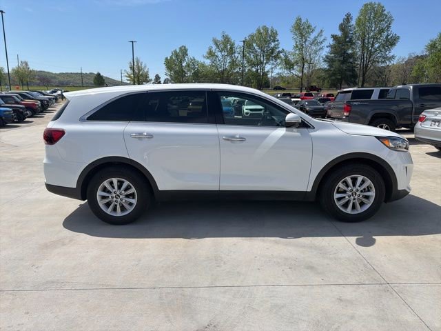 Used 2020 Kia Sorento LX image 11