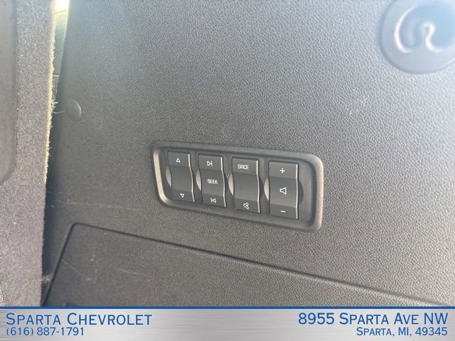 Used 2017 GMC Acadia Limited SLT image 28