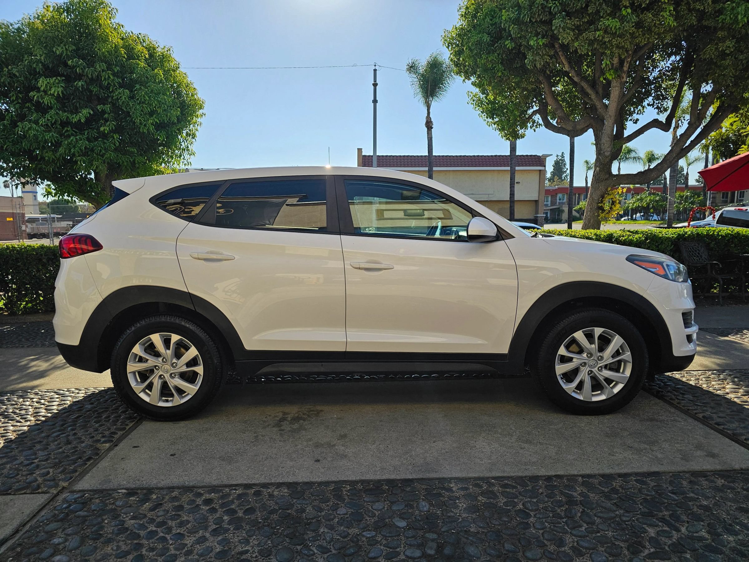 Used 2019 Hyundai Tucson SE AWD/4WD image 4