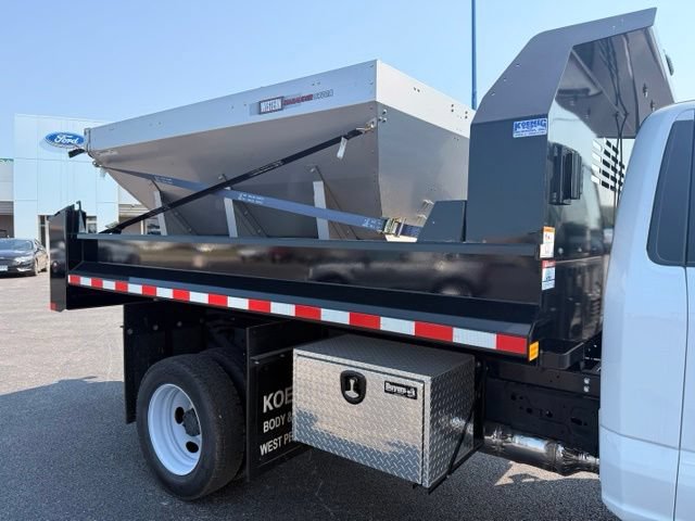 New 2026 Ford F550 4x4 Regular Cab Super Duty image 8