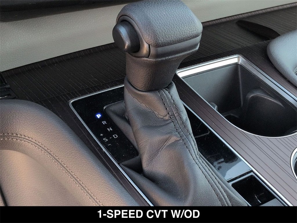 Used 2022 Toyota Sienna LE image 6