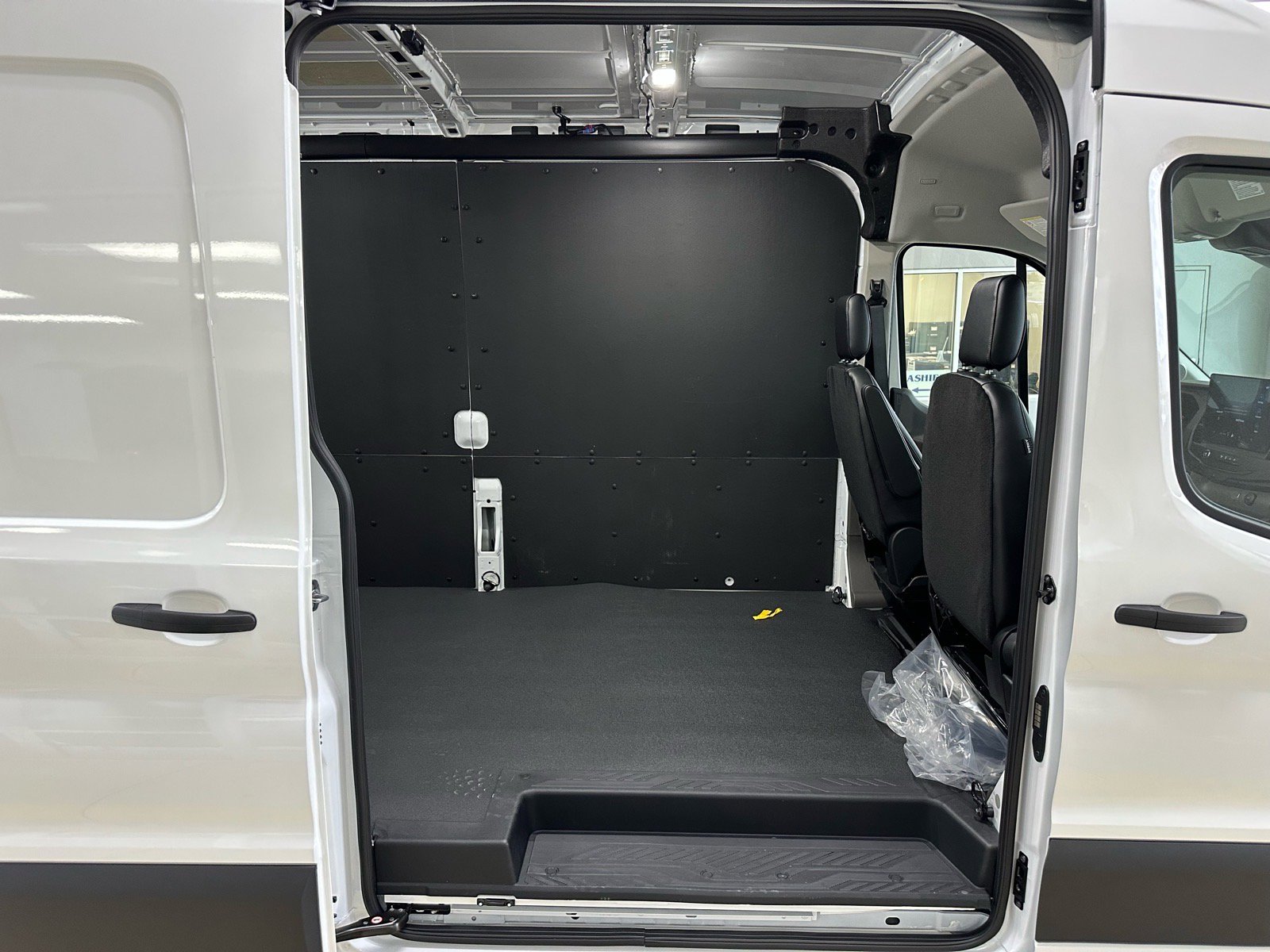 New 2026 Ford Transit 250 148 Medium Roof w/ Exterior Upgrade Package RWD image 9