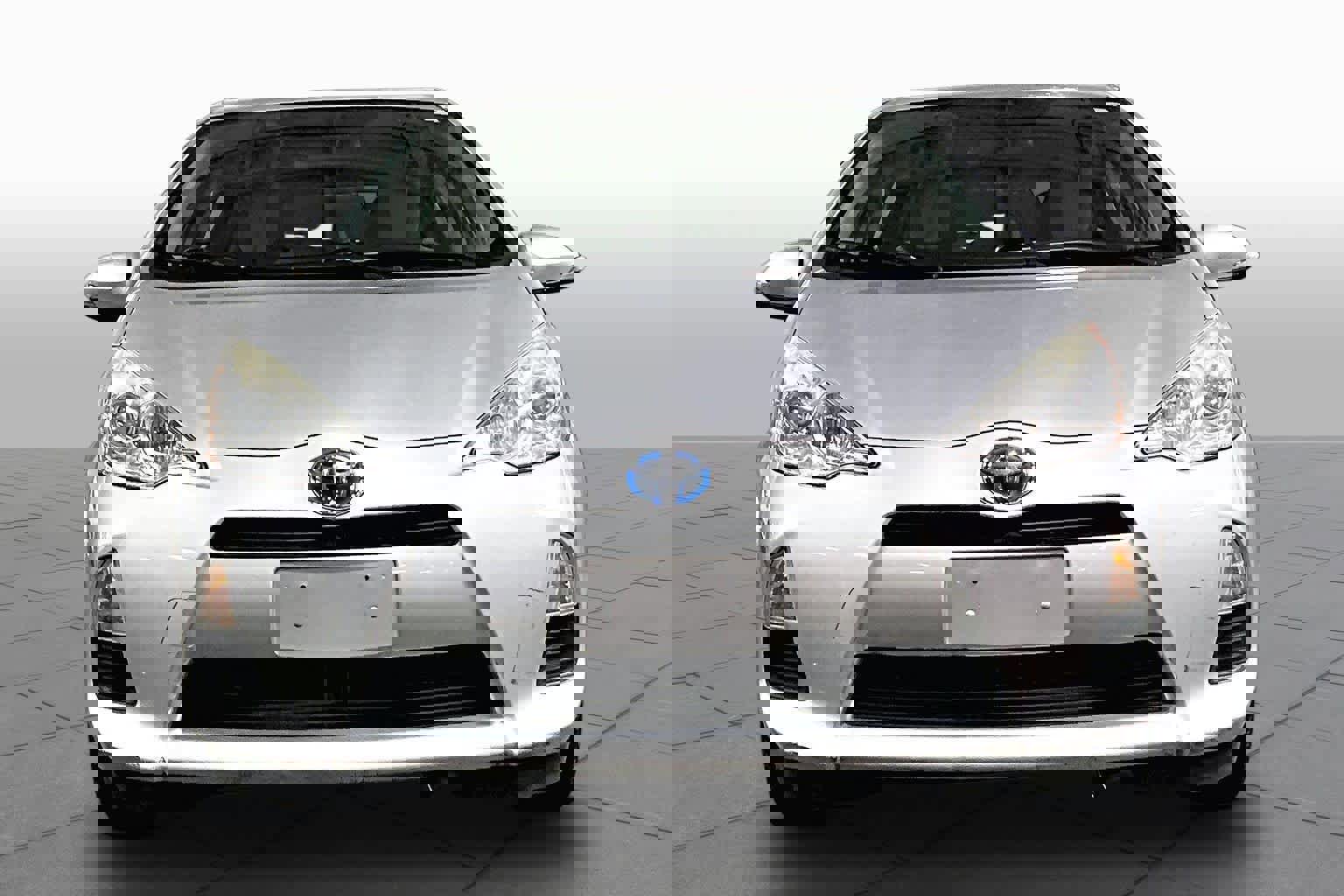 Used 2014 Toyota Prius C One FWD image 4