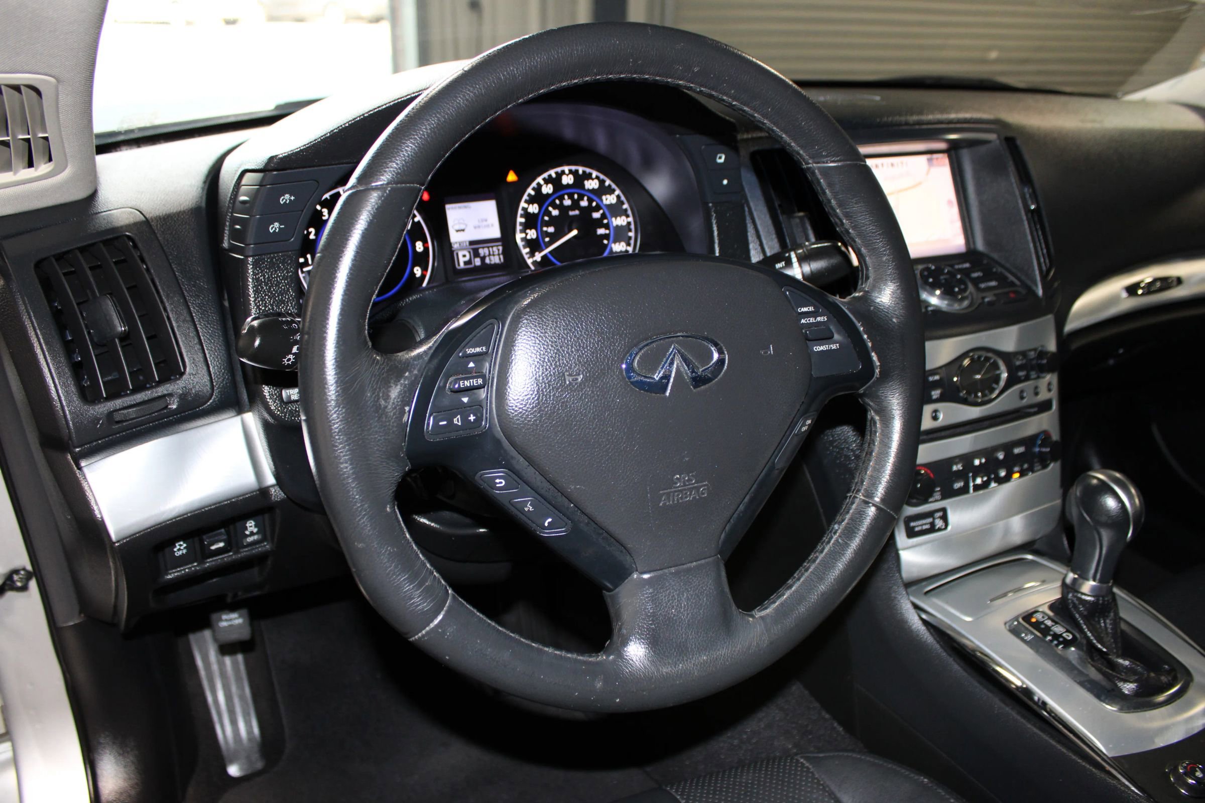 Used 2014 INFINITI Q60 Journey w/ Premium Package RWD image 23
