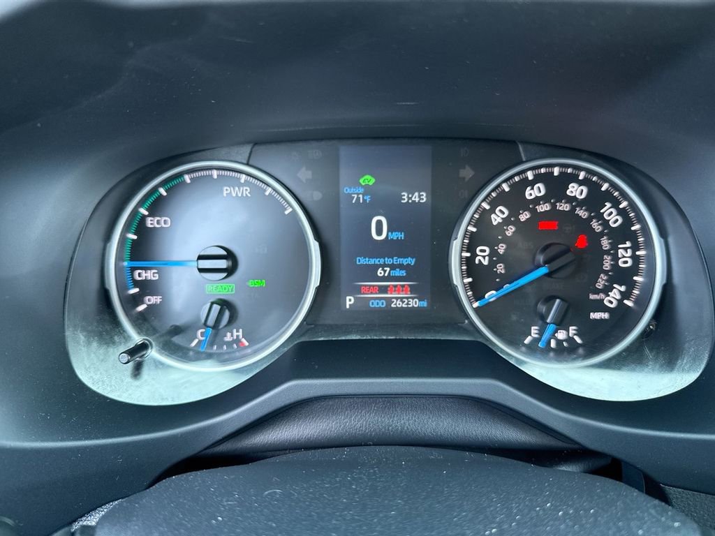 Used 2022 Toyota RAV4 XLE w/ Convenience Package image 15