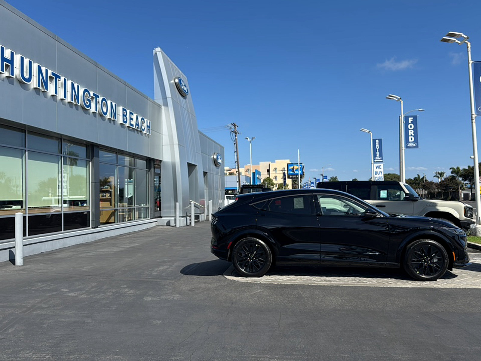 New 2026 Ford Mustang Mach-E Premium w/ Sport Appearance Package RWD image 3