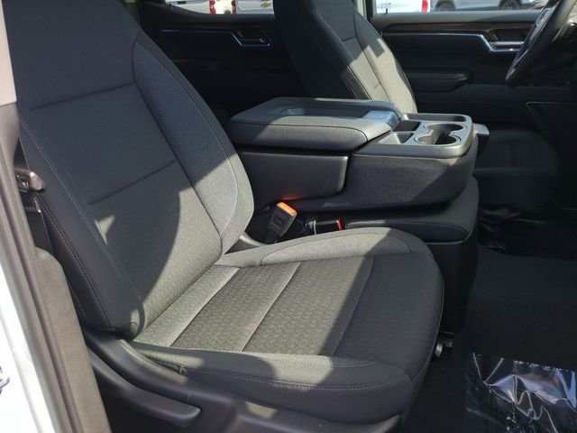 Used 2024 Chevrolet Silverado 1500 LT image 24