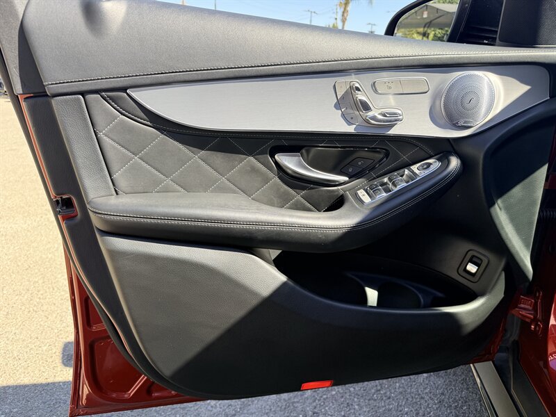 Used 2019 Mercedes-Benz GLC 63 AMG S image 21
