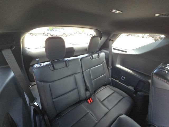 Used 2026 Ford Explorer ST-Line RWD image 19