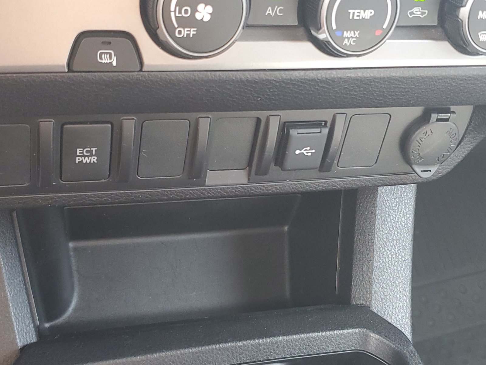 Certified 2023 Toyota Tacoma SR RWD image 26