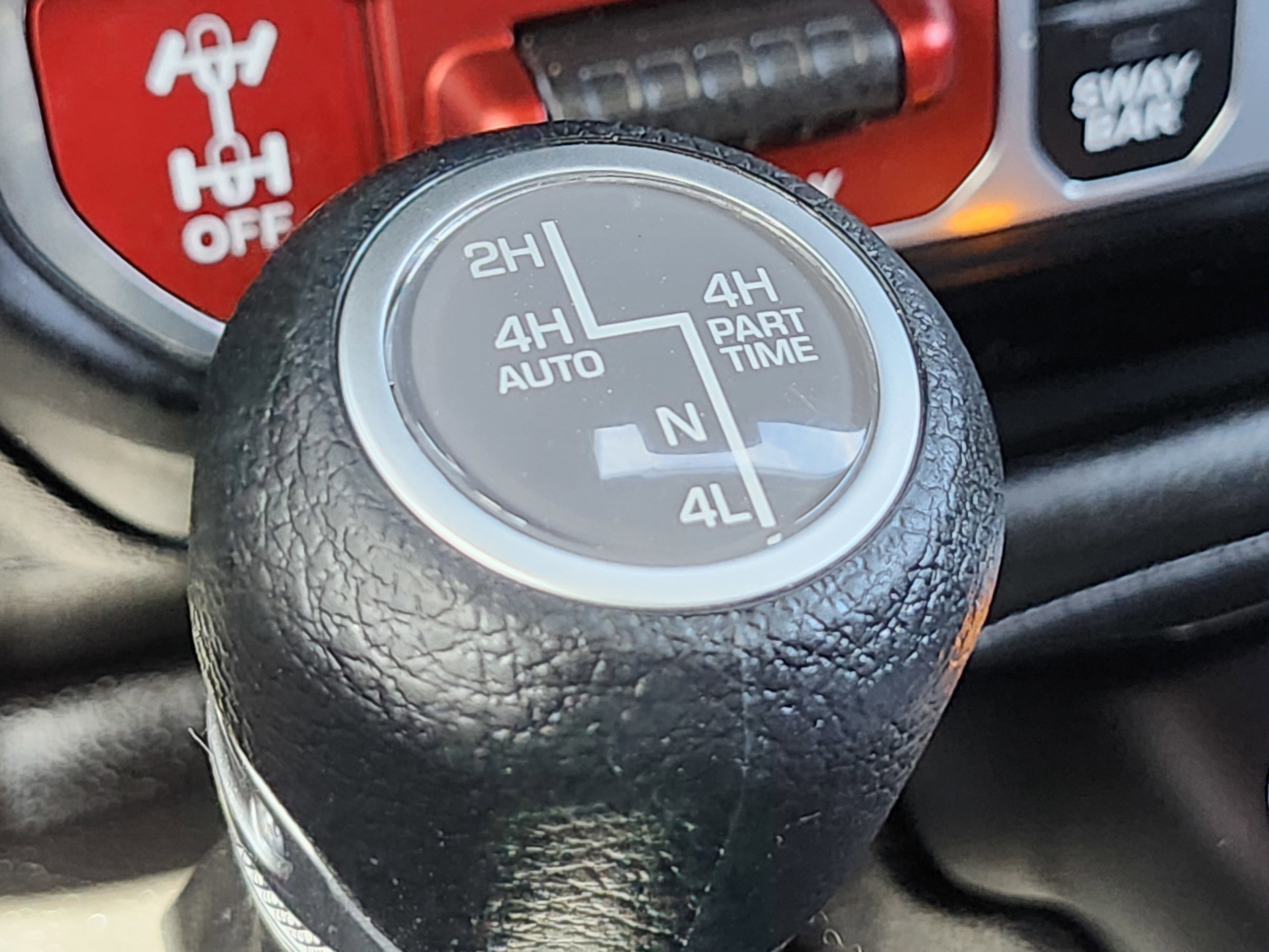 Used 2024 Jeep Wrangler Rubicon w/ Convenience Group image 34