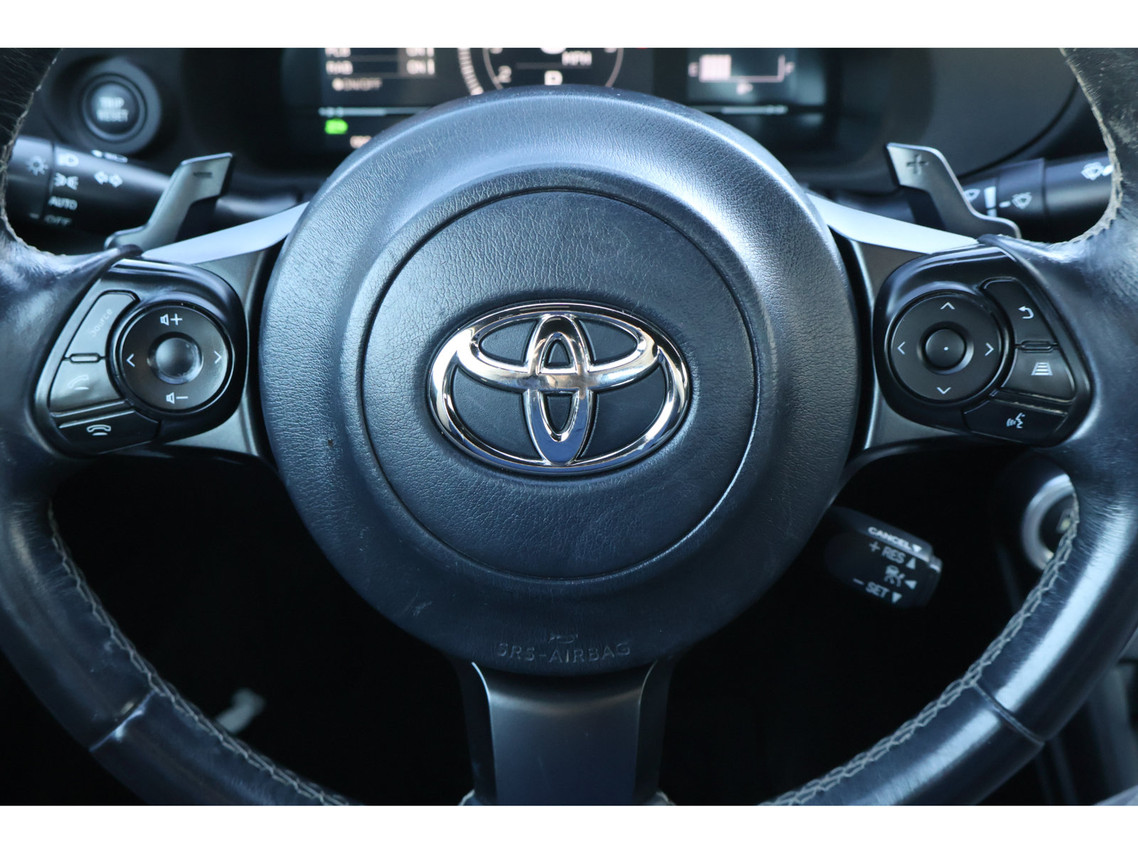 Used 2022 Toyota GR86 RWD image 25