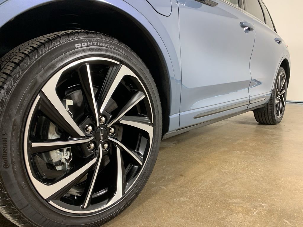 Used 2024 Lincoln Corsair Grand Touring w/ Equipment Group 301A image 2