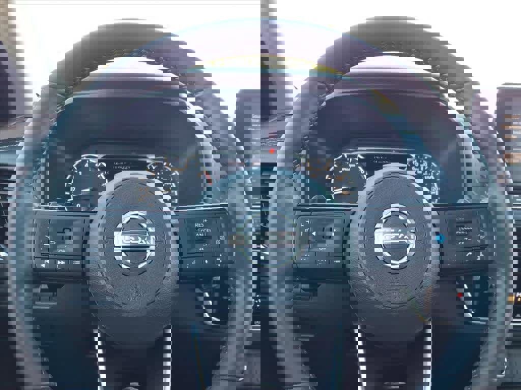 Certified 2023 Nissan Rogue SV w/ SV Premium Package image 24