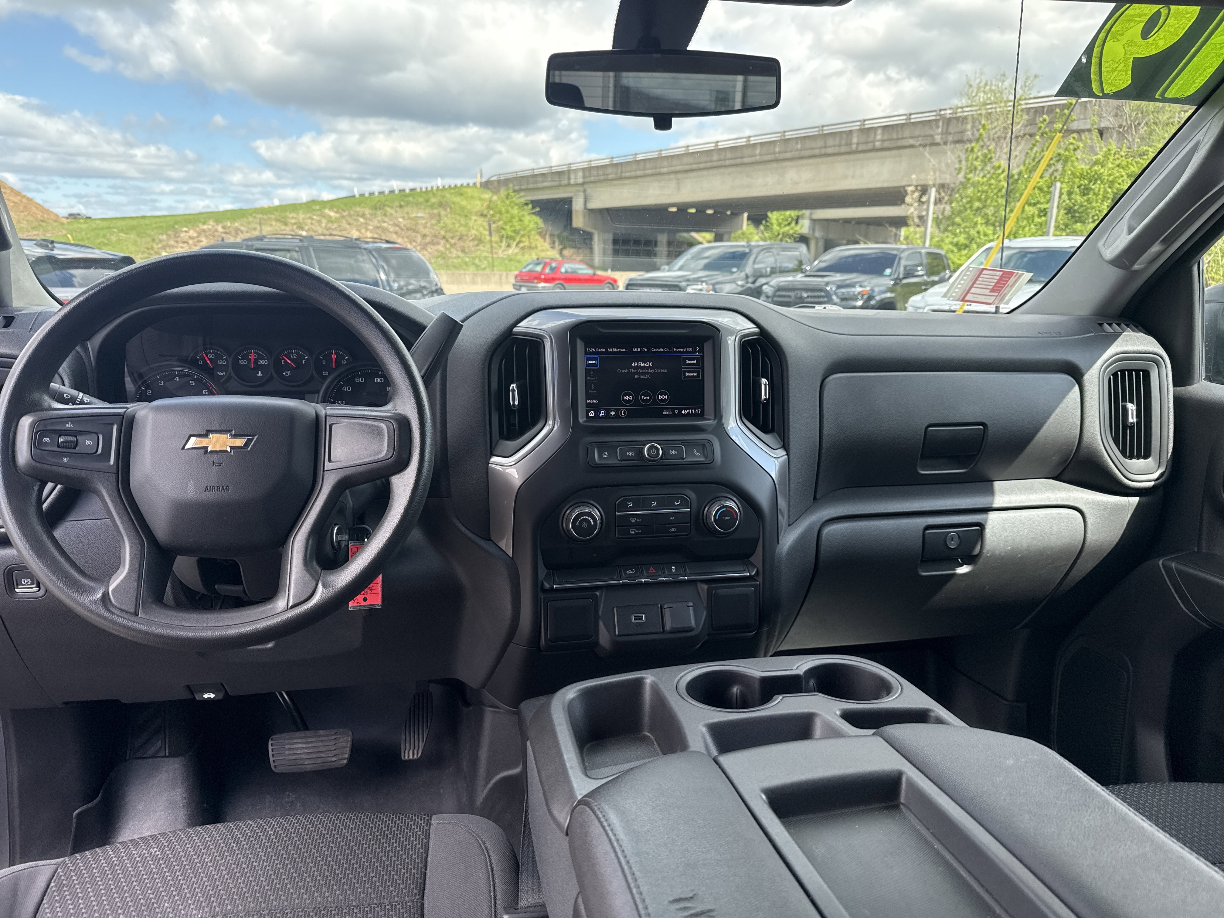 Used 2019 Chevrolet Silverado 1500 Custom w/ Custom Value Package image 15