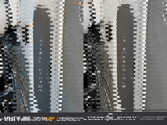 Used 2022 GMC Savana 2500 Extended w/ Enhanced Convenience Package image 40