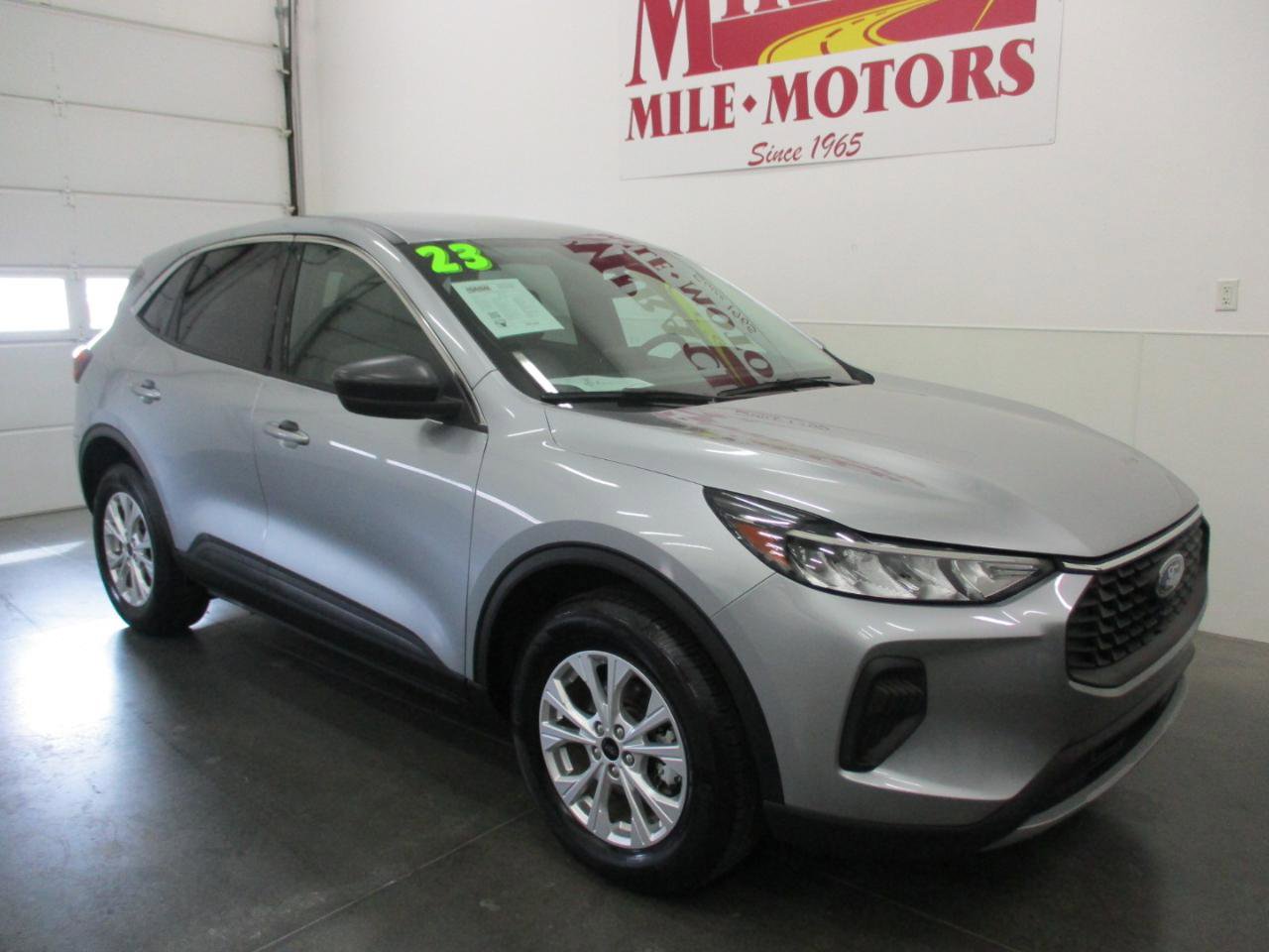 Used 2023 Ford Escape Active image 1