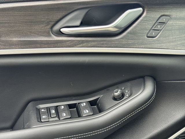 New 2026 Jeep Grand Cherokee Limited w/ Luxury Tech Group II image 29